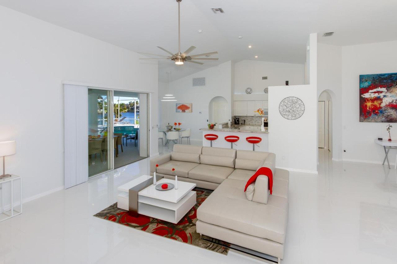 Villa Eyleen Cape Coral Exterior photo