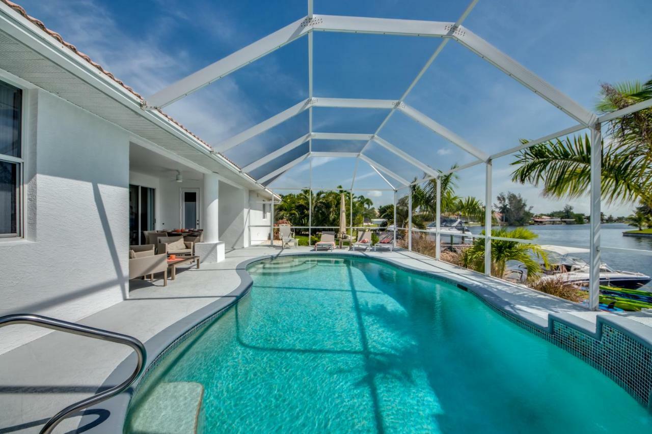 Villa Eyleen Cape Coral Exterior photo